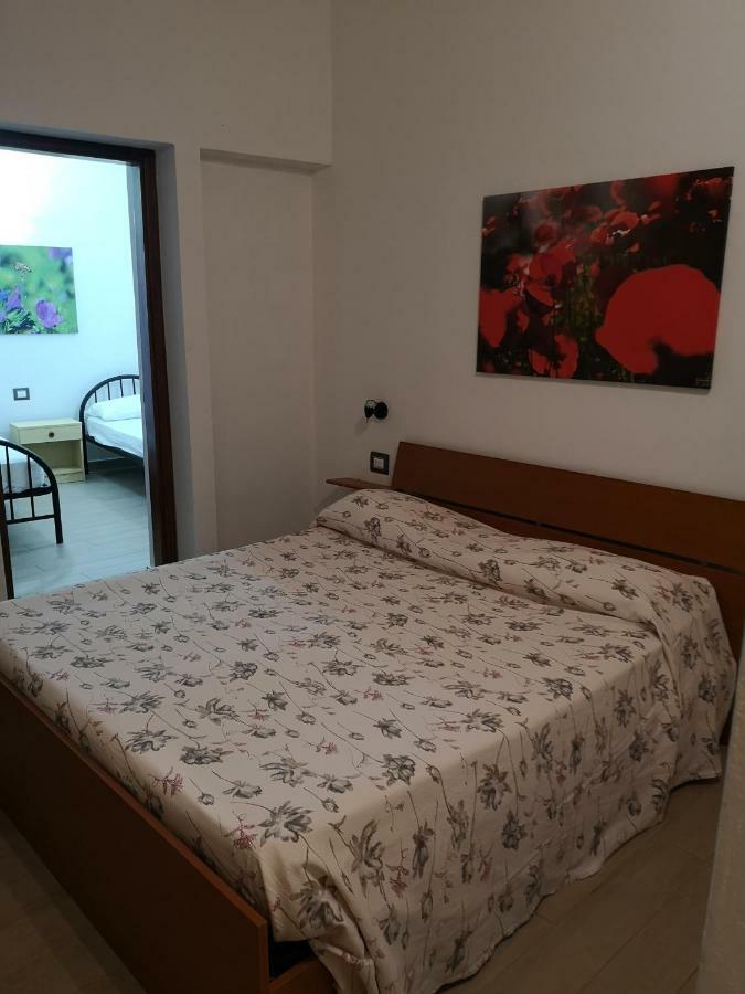 Bed and Breakfast Domo Silvia La Maddalena  Exterior foto
