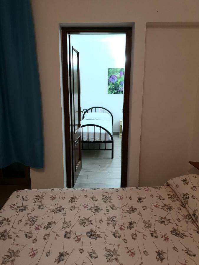 Bed and Breakfast Domo Silvia La Maddalena  Exterior foto