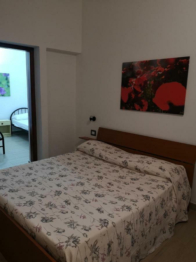 Bed and Breakfast Domo Silvia La Maddalena  Exterior foto