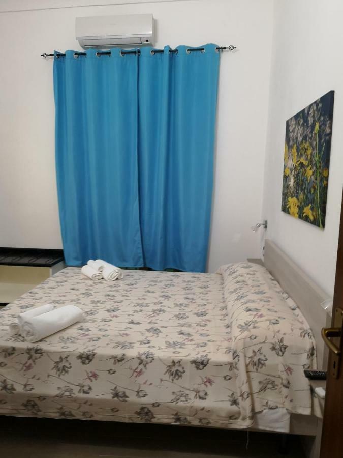 Bed and Breakfast Domo Silvia La Maddalena  Exterior foto