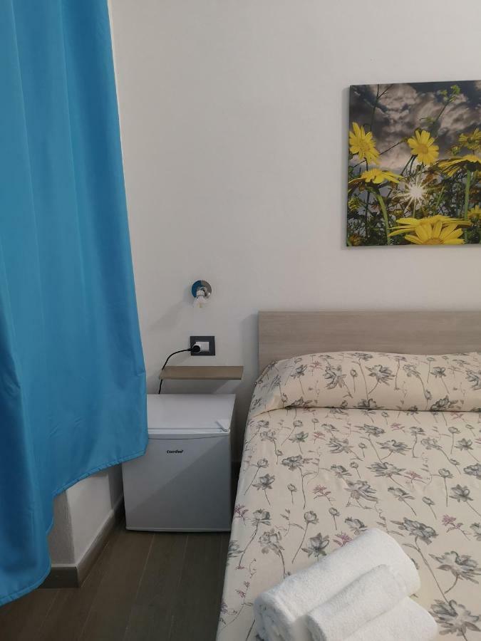 Bed and Breakfast Domo Silvia La Maddalena  Exterior foto